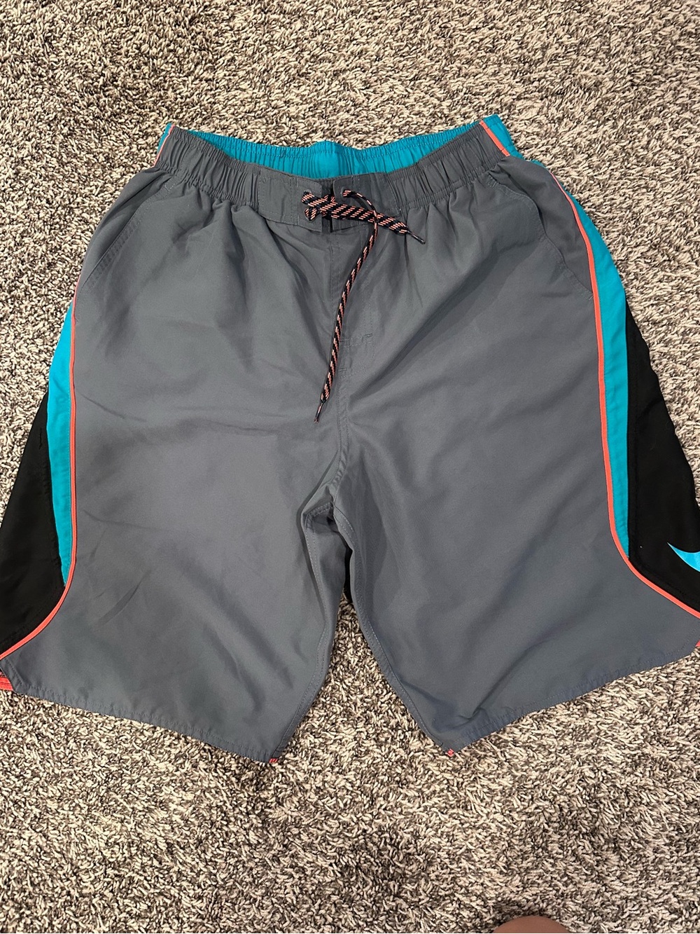 Men’s Nike bathing suit size medium